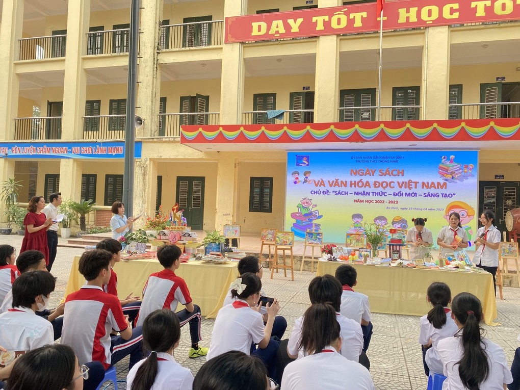 Trường THCS Thống Nhất sôi nổi hưởng ứng “Ngày sách và văn hóa đọc Việt Nam năm 2023”